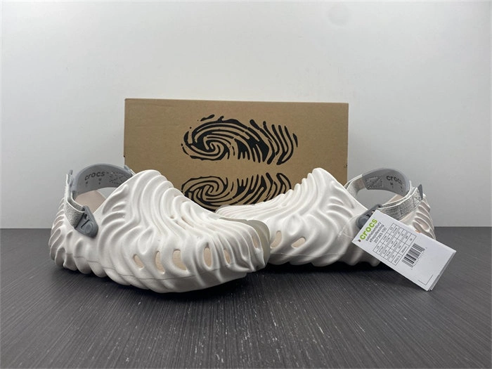 compact Cr*0*s pollex clog by salehe bembury stratus 207397-1cn 5603