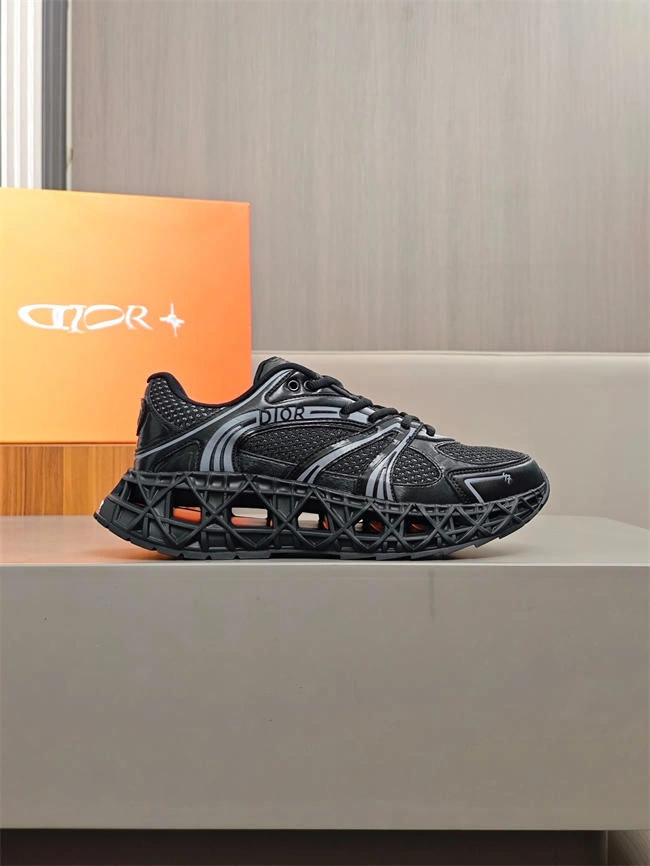 S*pportive d*or b35 dr1823- 1067