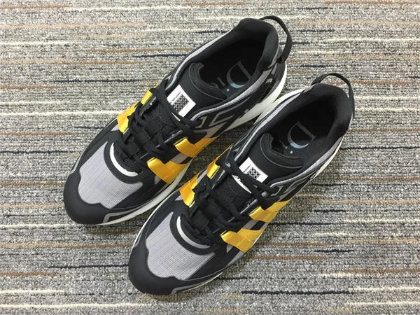 timeless D*or sneaker 1267