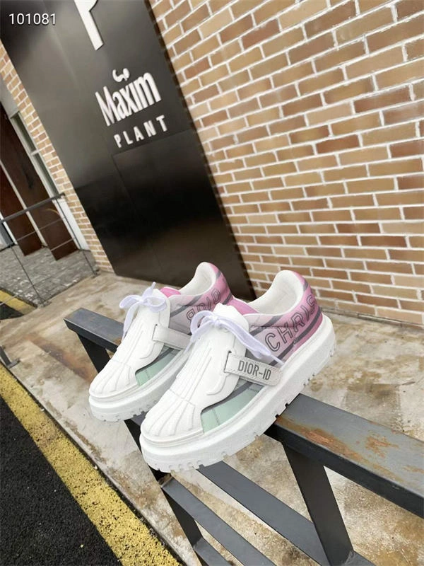 Unisex Dr Sneaker 1449