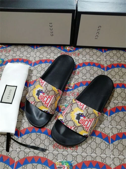 S*pportive gocci slipper 5692