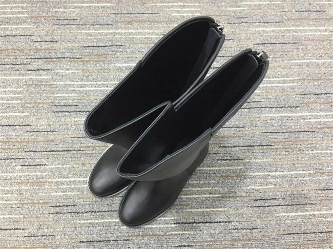 G*u*i boot women flexiblefit 517