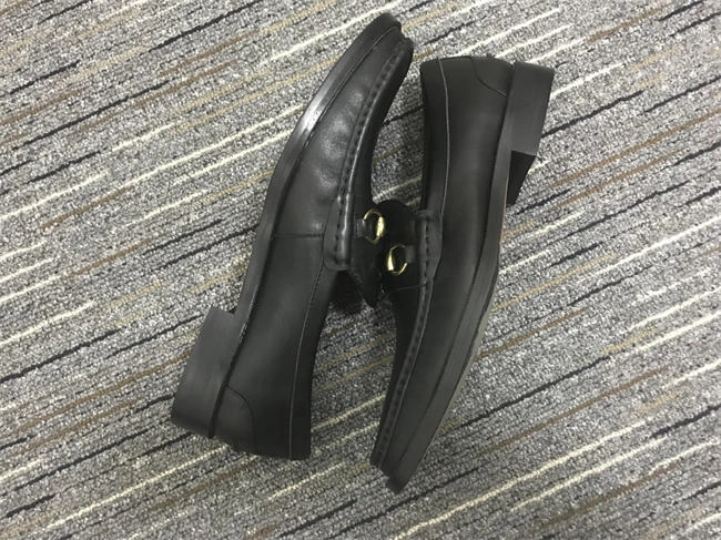 G*u*i loafer breathable 319