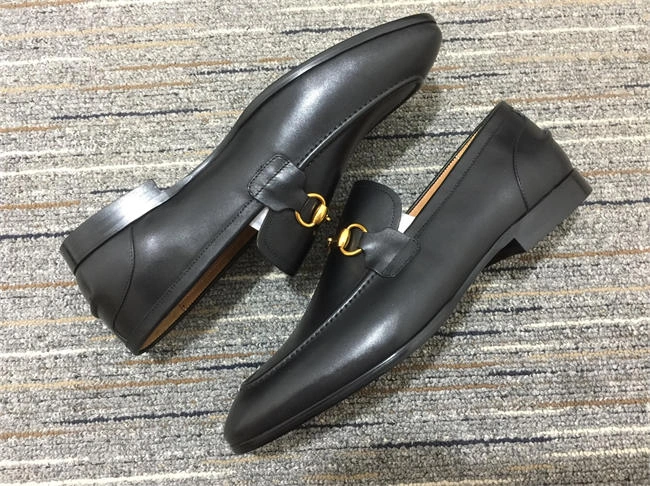 lightweight G*u*i loafer 327