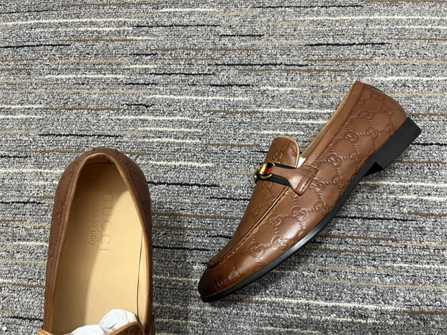 sunprotective G*u*i loafer 352