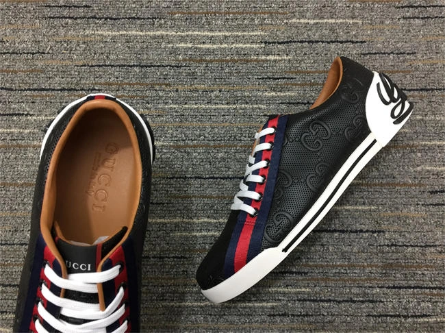 highperformance G*u*i low top sneaker 558