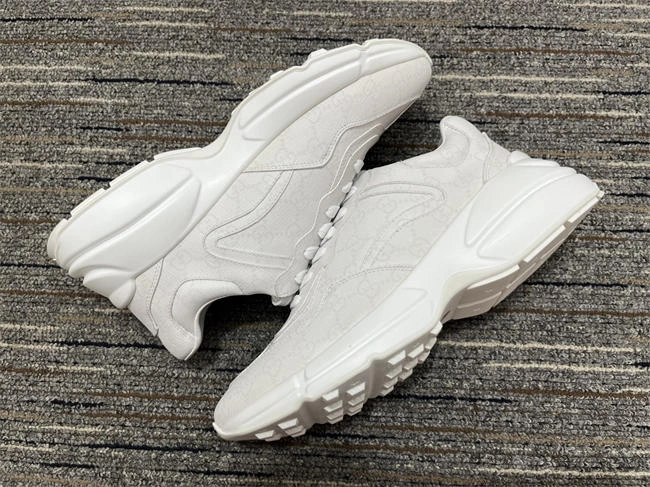 newstyle G*u*i rhyton sneaker 270