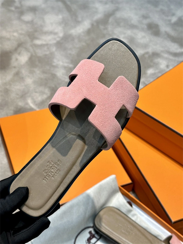 HighQuality H Slipper 2366