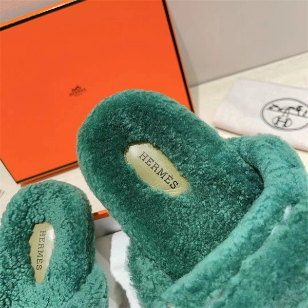 Efficient H Slipper 2380