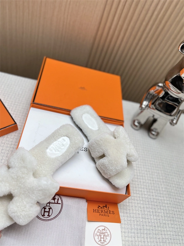 h slipper S*pportive 2383