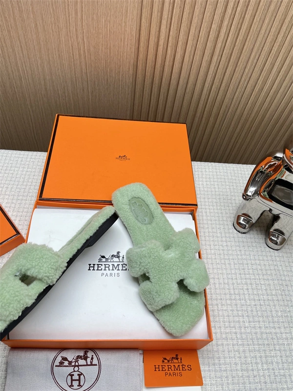 h slipper S*pportive 2383