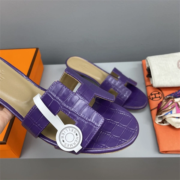 Timeless H Slipper 2385