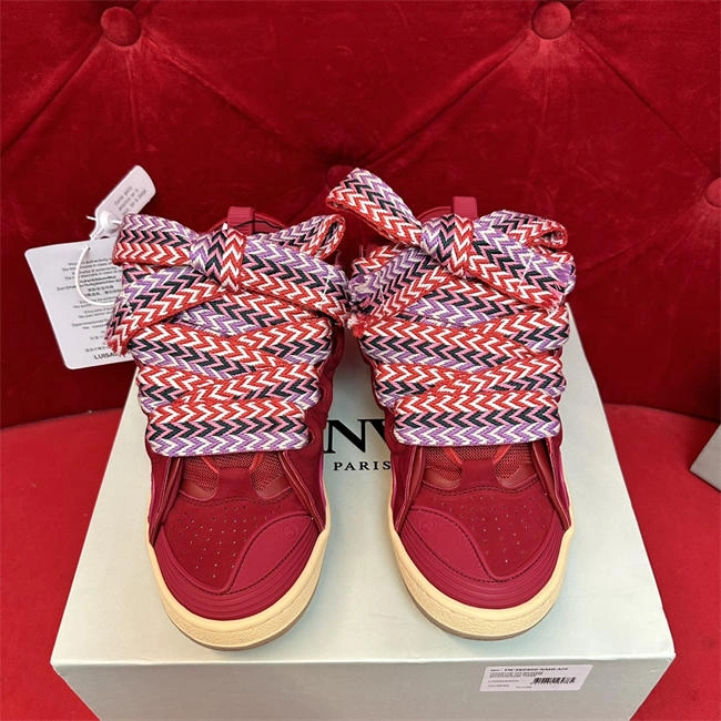 Functional Lanvon Curb Sneaker 904