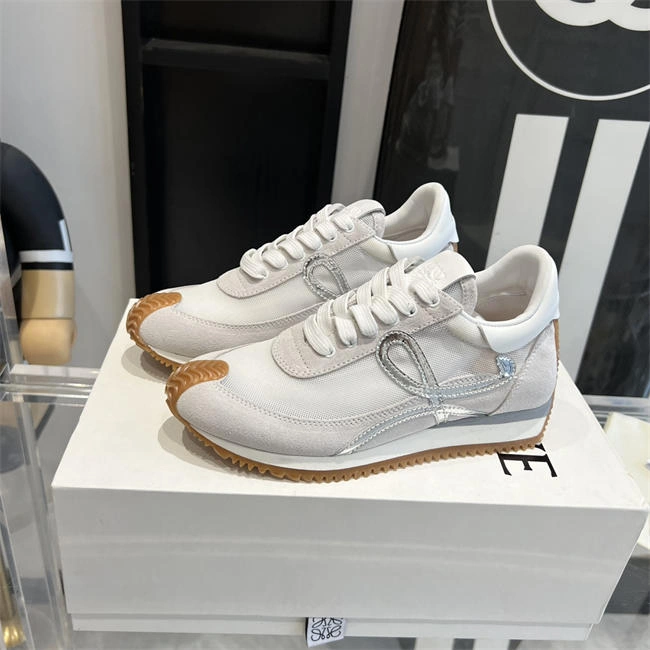 L0ew* sneaker seasonal 2472