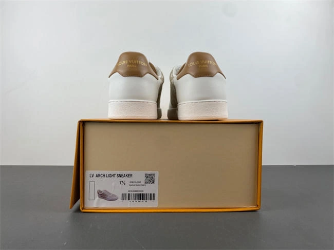 travelready l0*is V*t0n trainer 1648