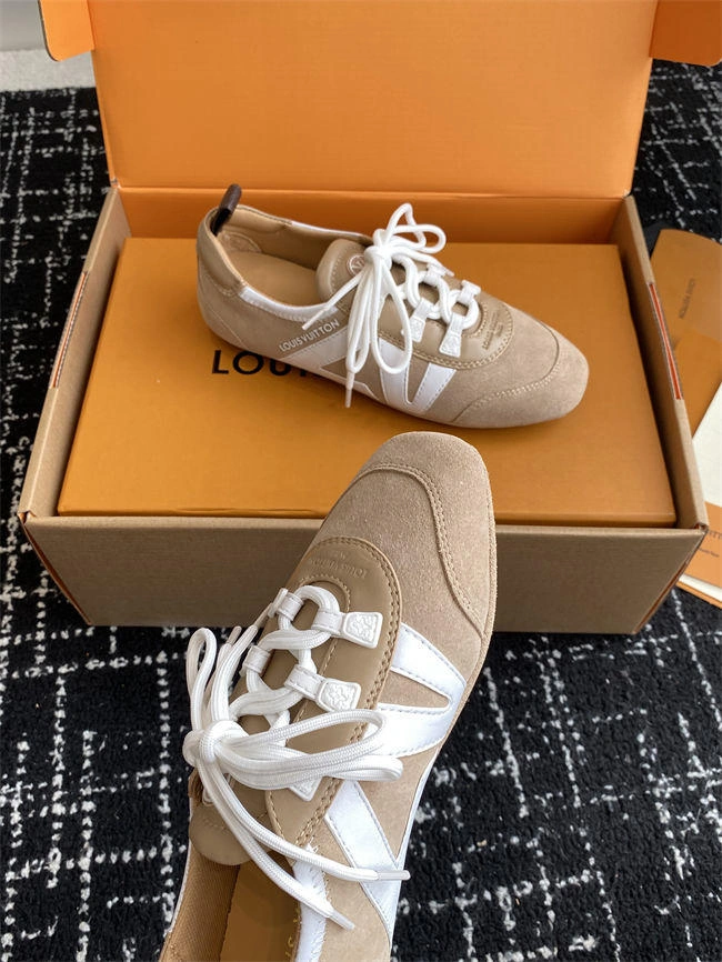 trendy l0*is V*t0n 1659