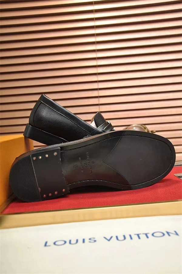 Lv Loafer Unisex 1935