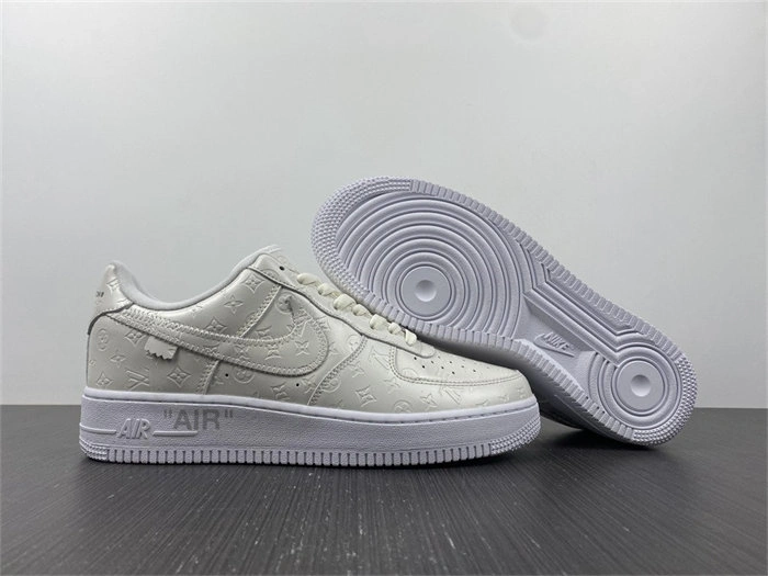 Lightweight Nike Air Force 1 LV Low Cream White Black 5149