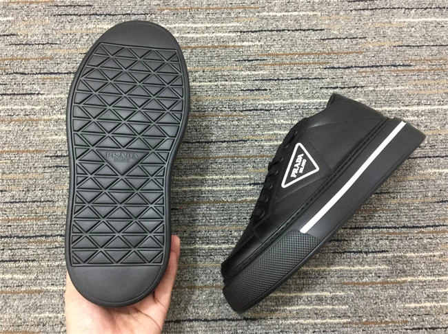 Pra*a leather sneaker smoothtexture 3320