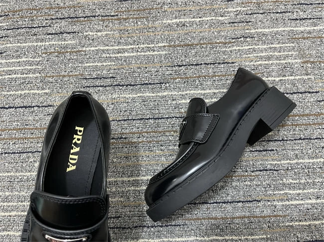 breathable Pra*a loafer women 3340