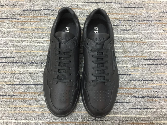 Pra*a sneaker relaxedfit 3375