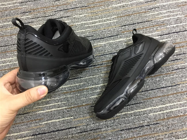 affordable Pra*a sneaker 3386