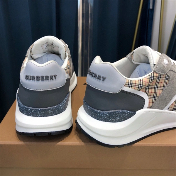 Snug bvrberry MJ 2664